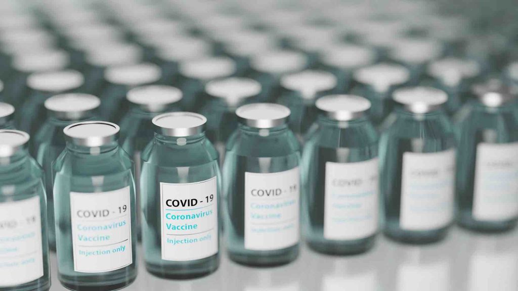 VACCINAZIONE ANTICOVID19: DUBBI, PERPLESSITA’, OBBLIGO E DIRITTI