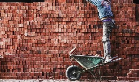 I mattoni necessari a costruire le fabbriche